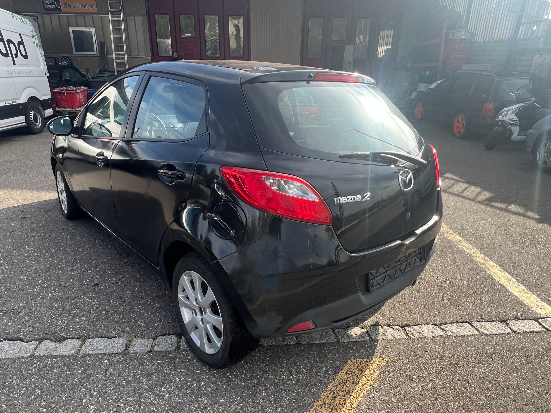 MAZDA 2 1.3i 16V Exclusive-image-4