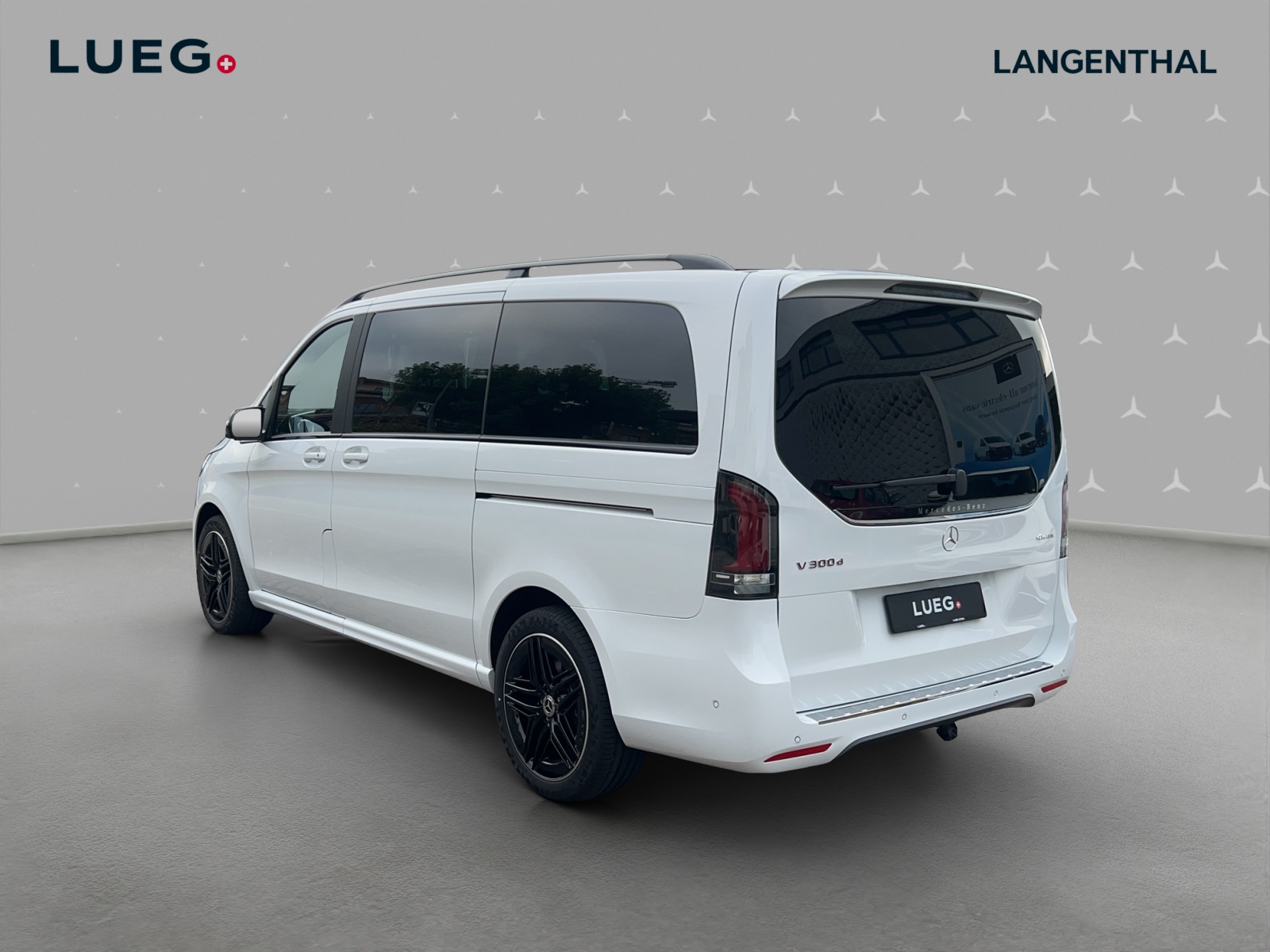 MERCEDES-BENZ V 300 d lang 4Matic Swiss Edition 9G-Tronic-image-2