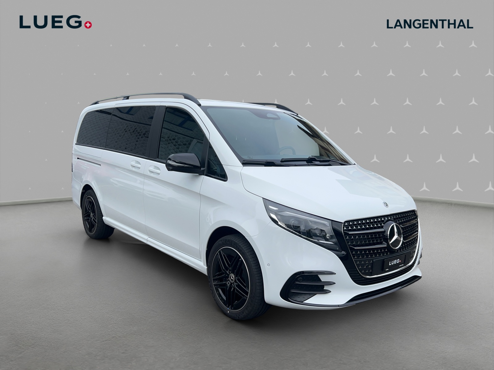 MERCEDES-BENZ V 300 d lang 4Matic Swiss Edition 9G-Tronic-image-4