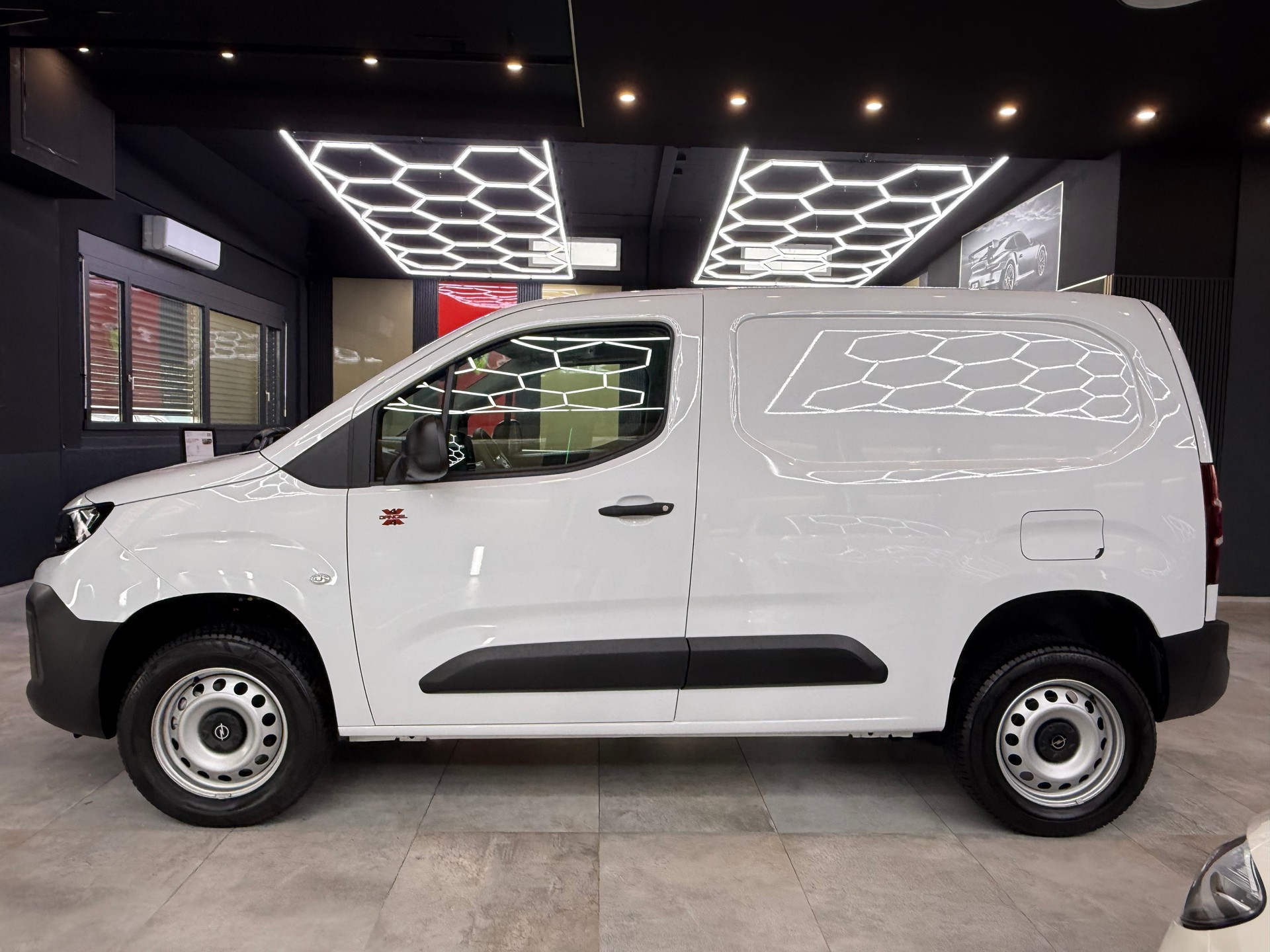 OPEL Combo Cargo 1.5 s/s Erhöhte Nutzlast 4x4 A-image-7