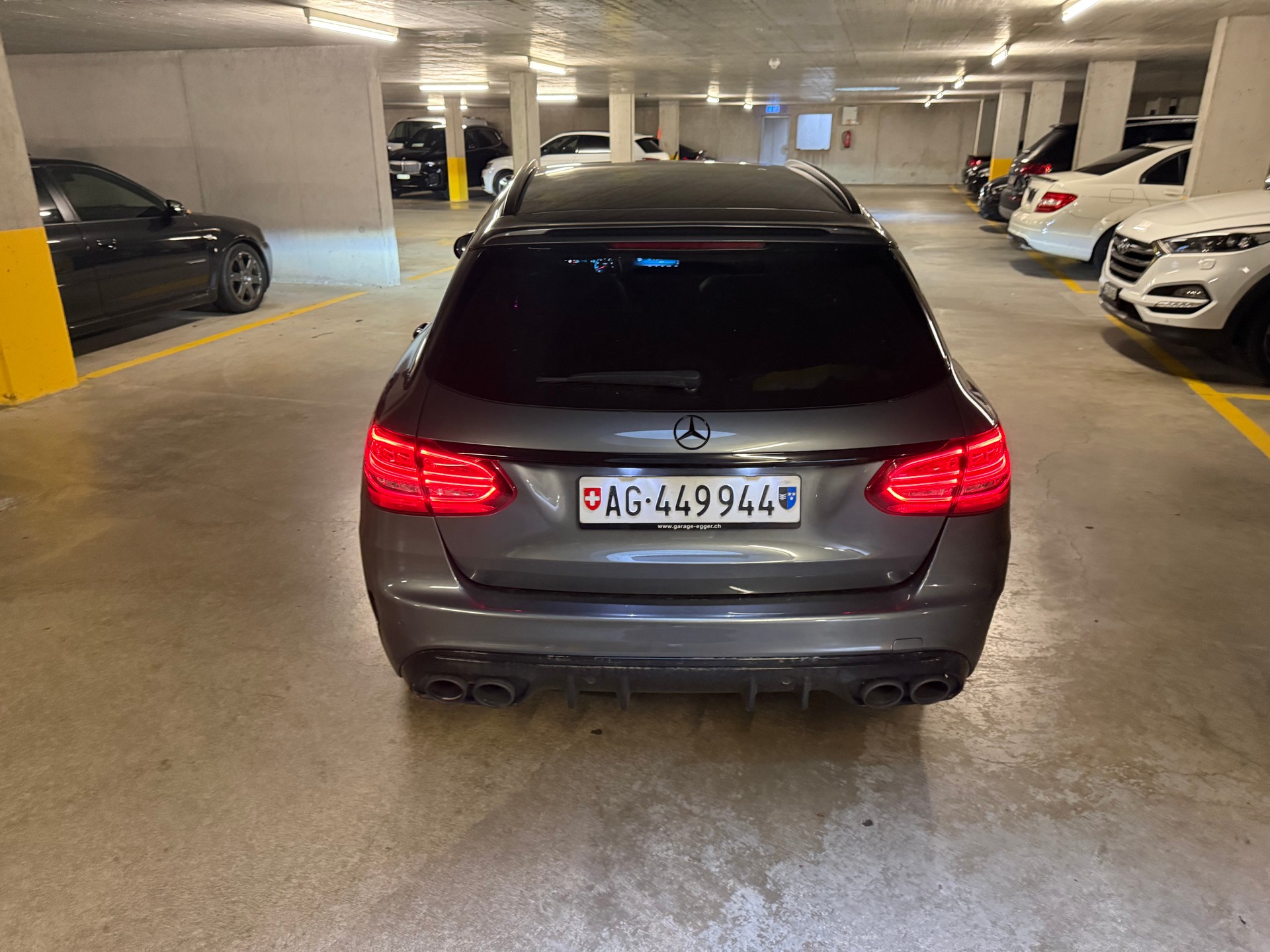 MERCEDES-BENZ C 43 AMG 4matic-image-3