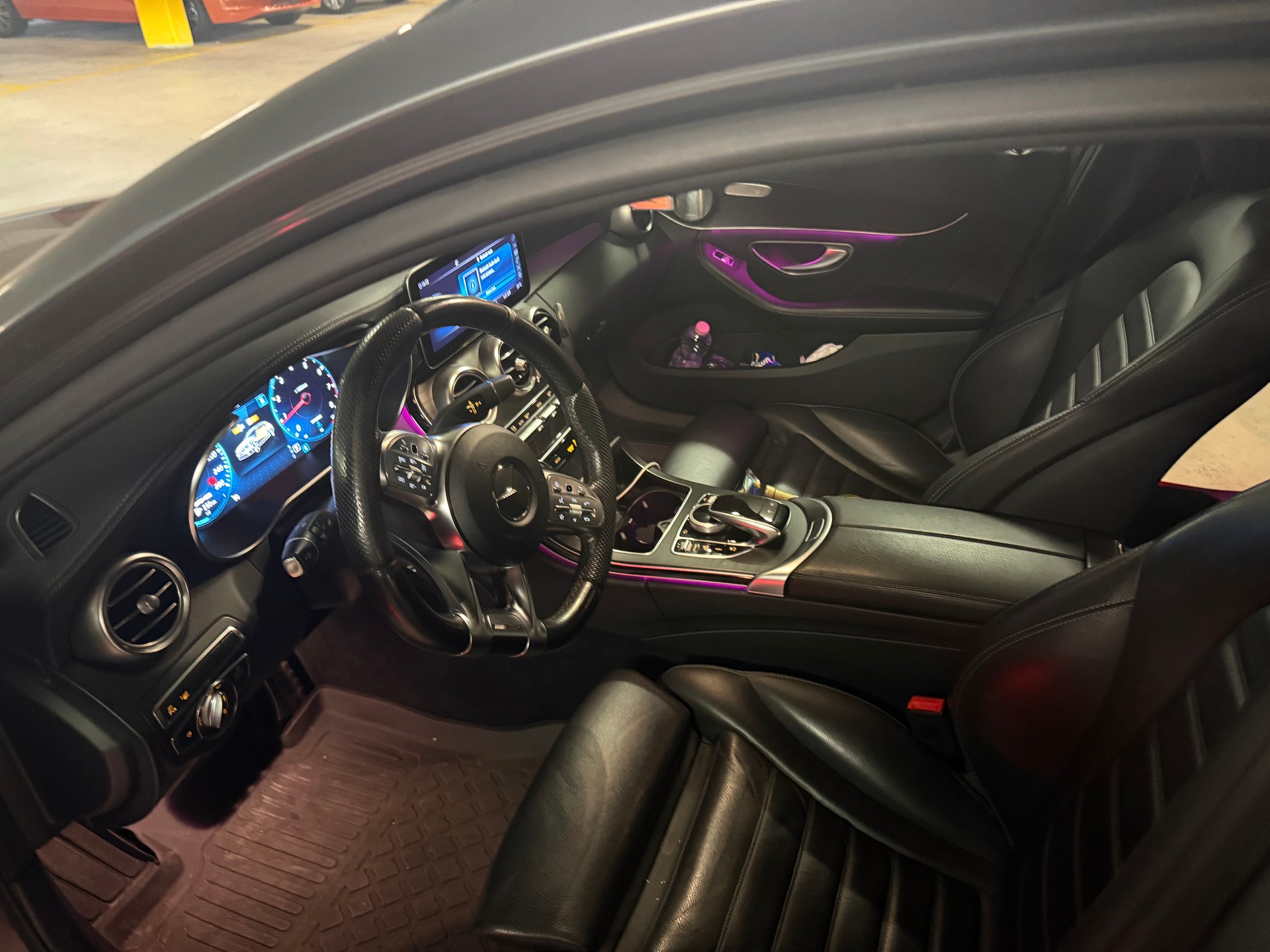 MERCEDES-BENZ C 43 AMG 4matic-image-5
