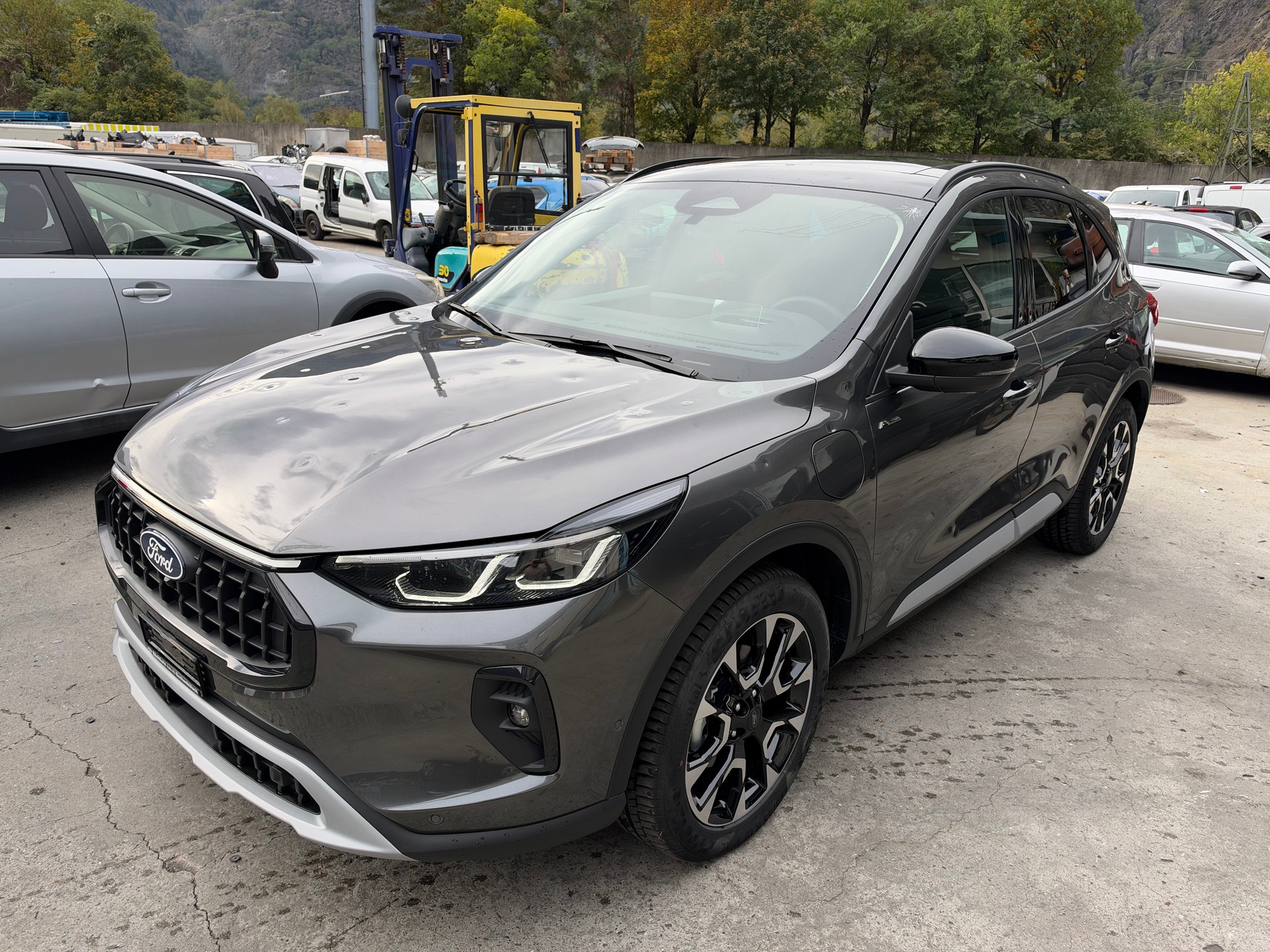 FORD Kuga 2.5 PHEV Active X FWD-image-1