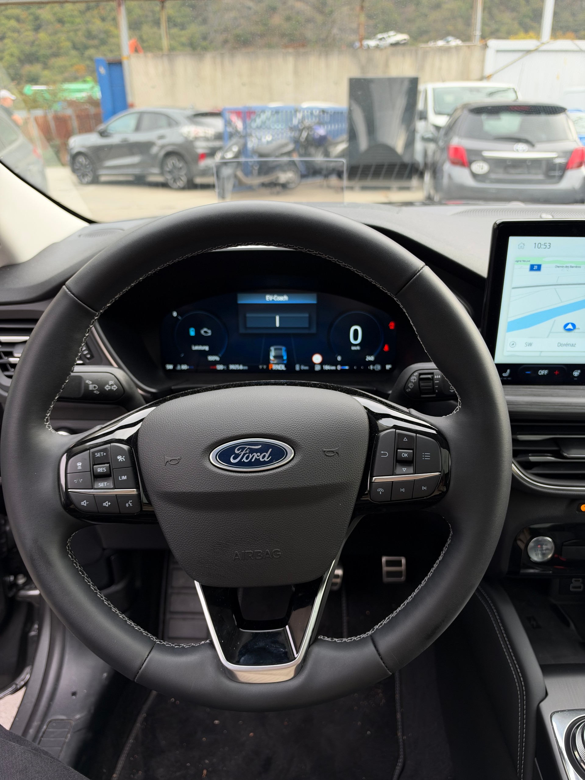 FORD Kuga 2.5 PHEV Active X FWD-image-13