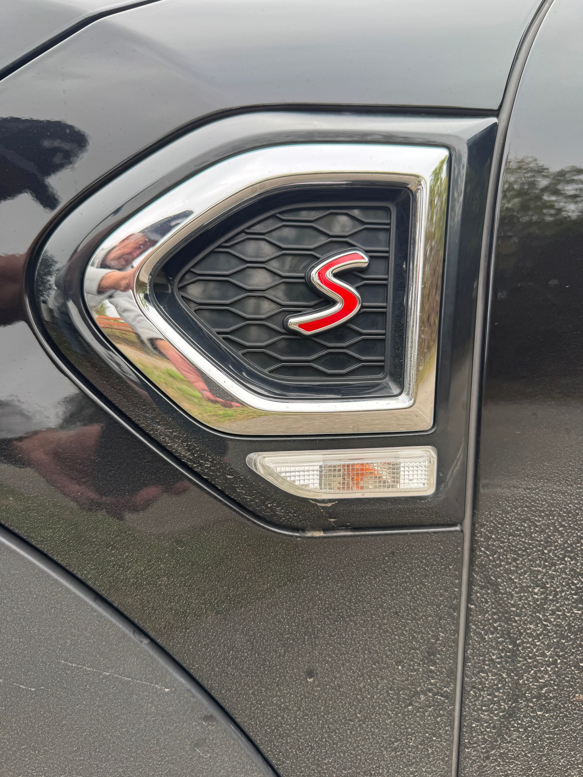 MINI 2.0i Cooper S ALL4 Trafalgar-image-3