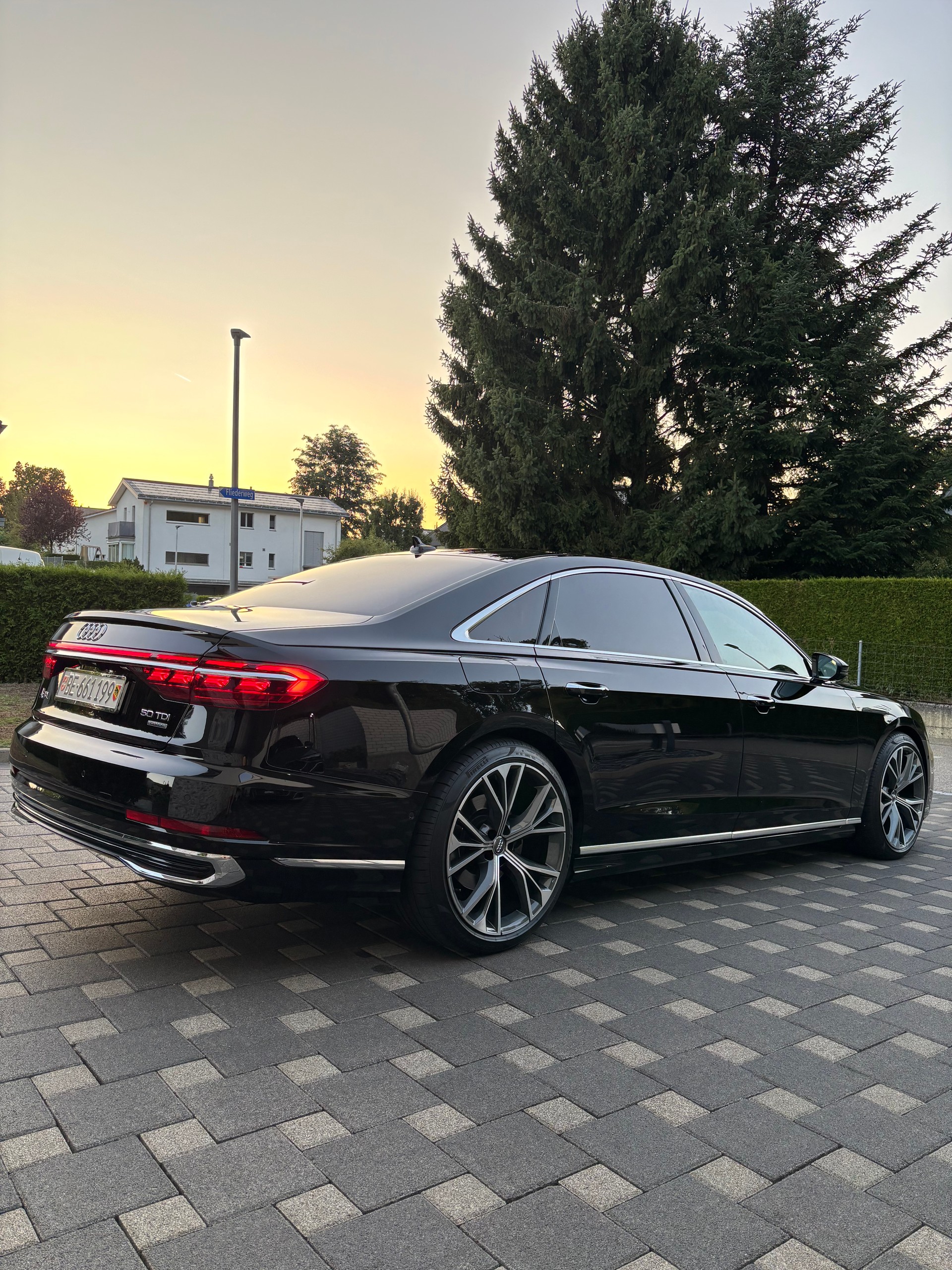 AUDI A8 50 L TDI quattro tiptronic-image-4