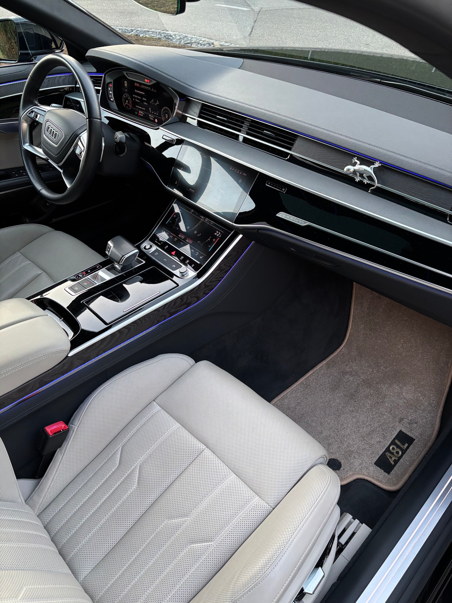 AUDI A8 50 L TDI quattro tiptronic-image-6