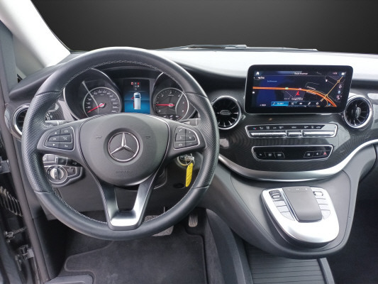 MERCEDES-BENZ V 220 d L 4Matic-image-8