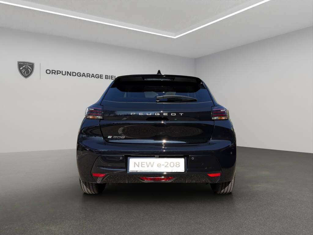 PEUGEOT 208 e-Allure-showroom-element-3