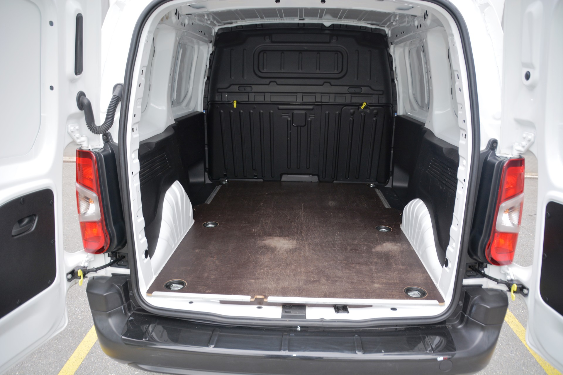 OPEL Combo 1.2 Cargo Enjoy start/stop-image-14