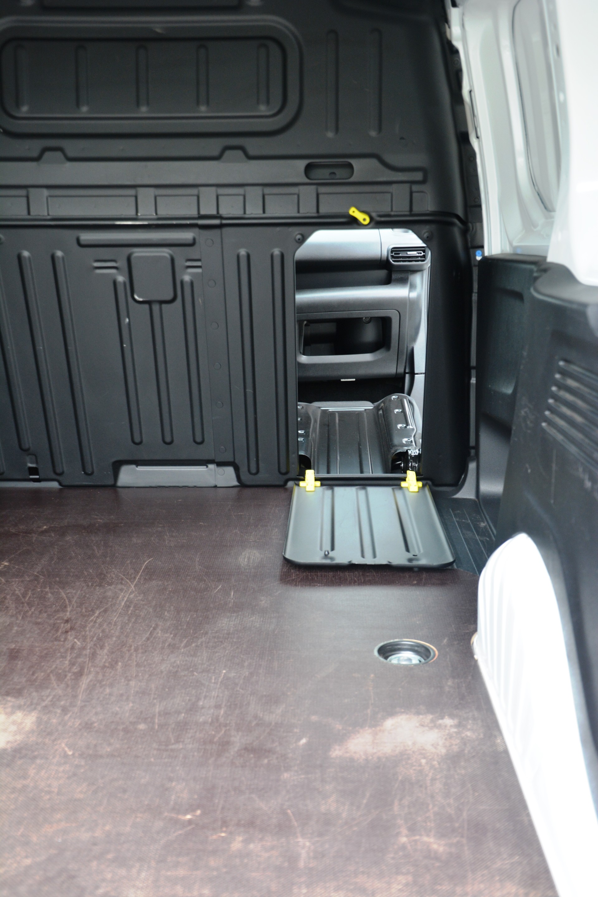 OPEL Combo 1.2 Cargo Enjoy start/stop-image-15