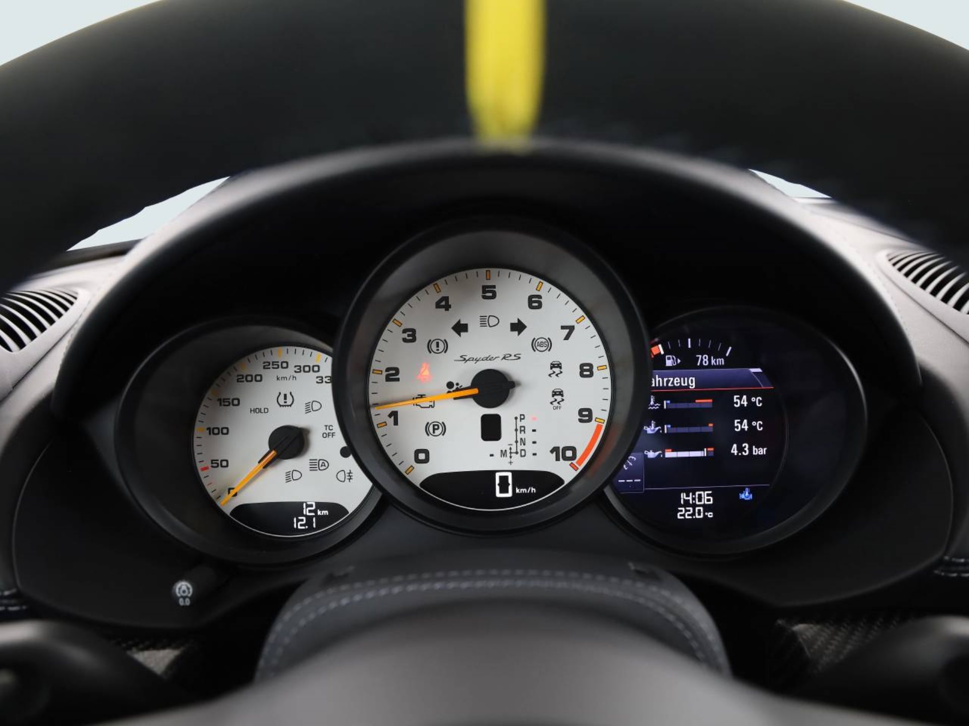 PORSCHE 718 Spyder RS-image-14