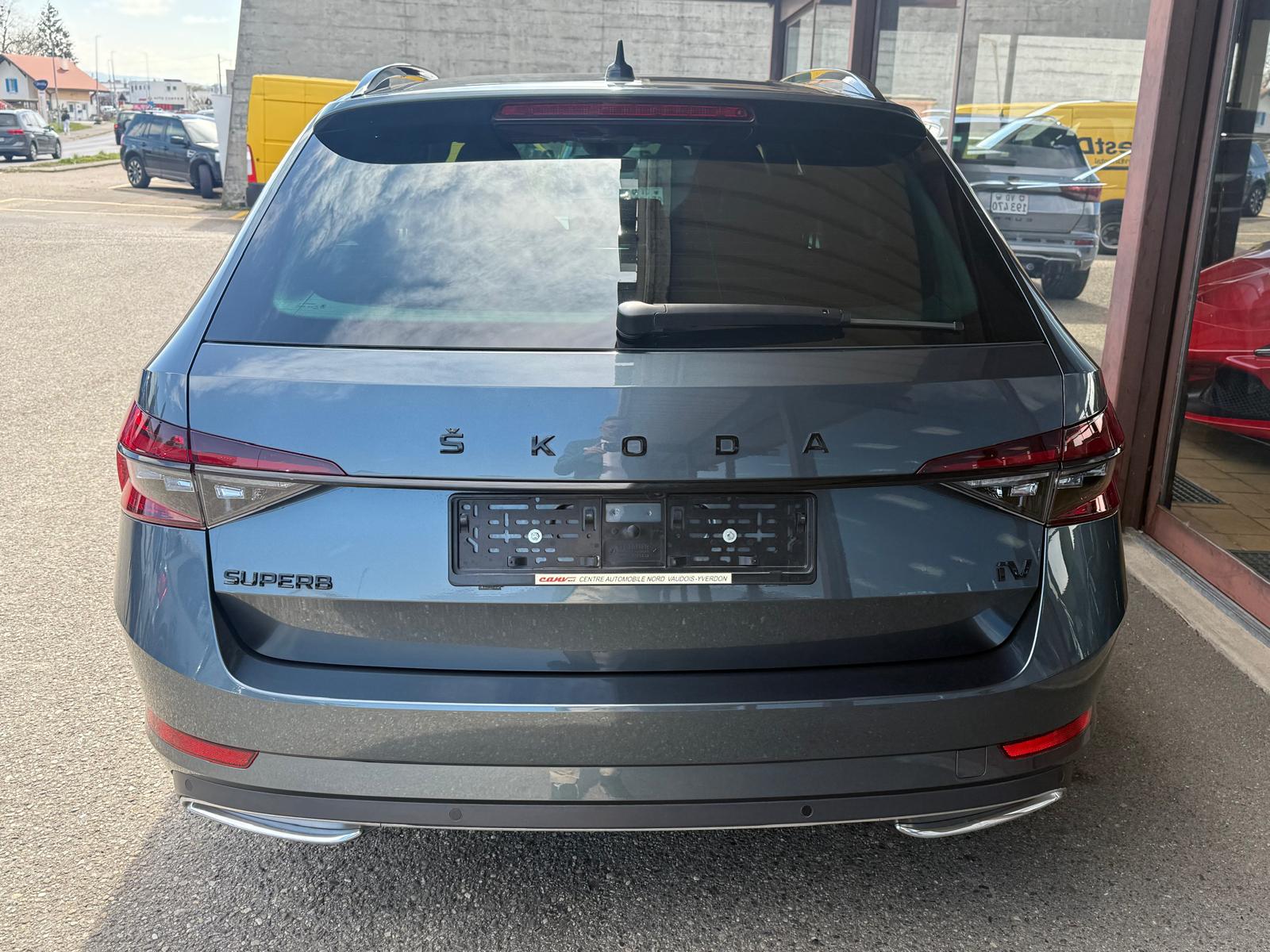 SKODA Superb 1.4 TSI Sport Line PHEV DSG-image-4