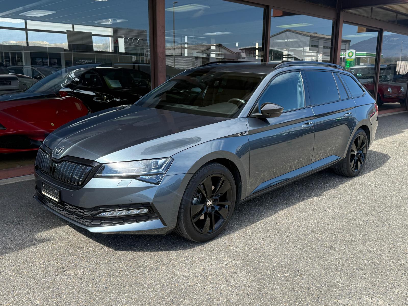 SKODA Superb 1.4 TSI Sport Line PHEV DSG-image-1