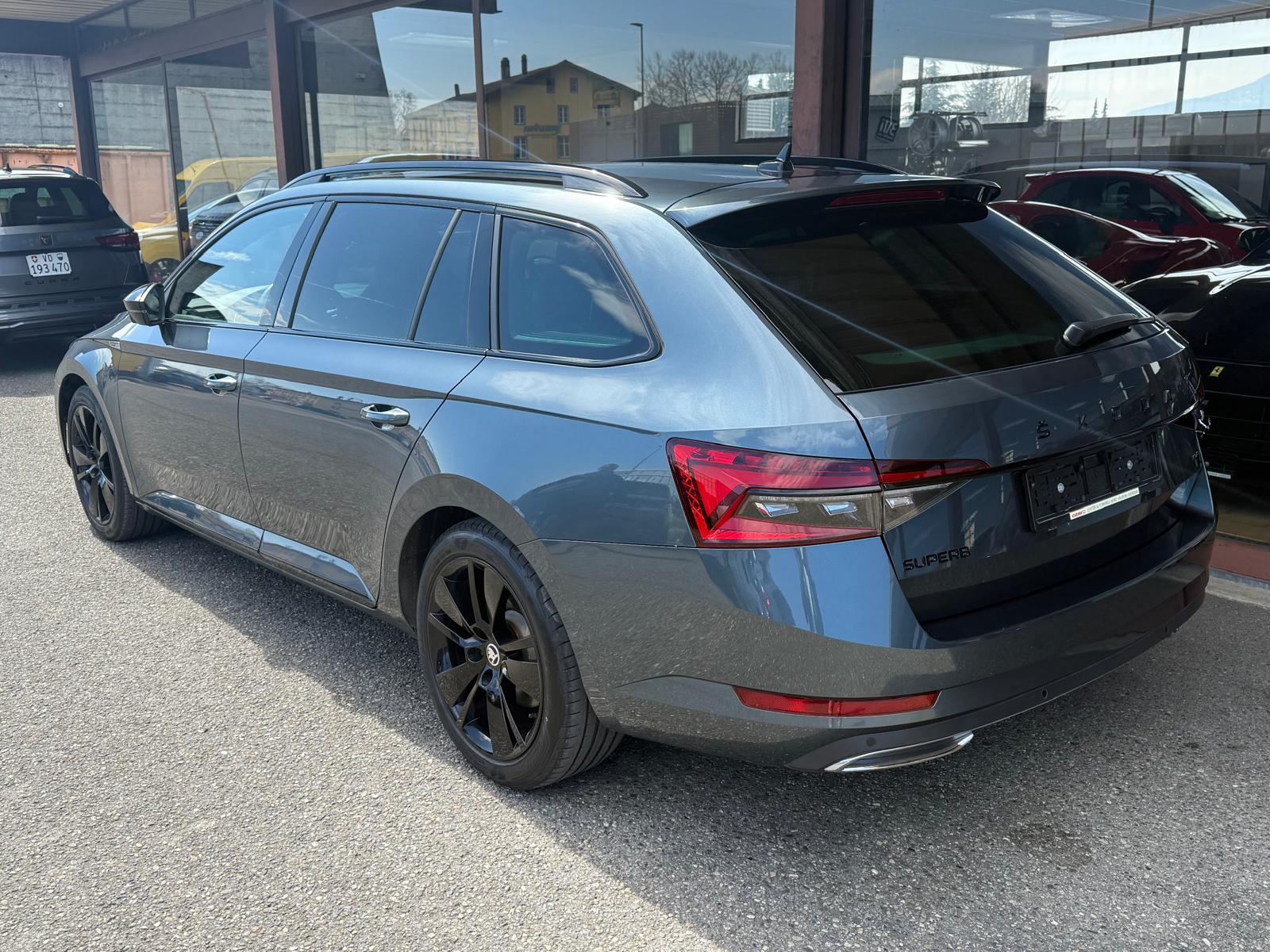 SKODA Superb 1.4 TSI Sport Line PHEV DSG-image-3