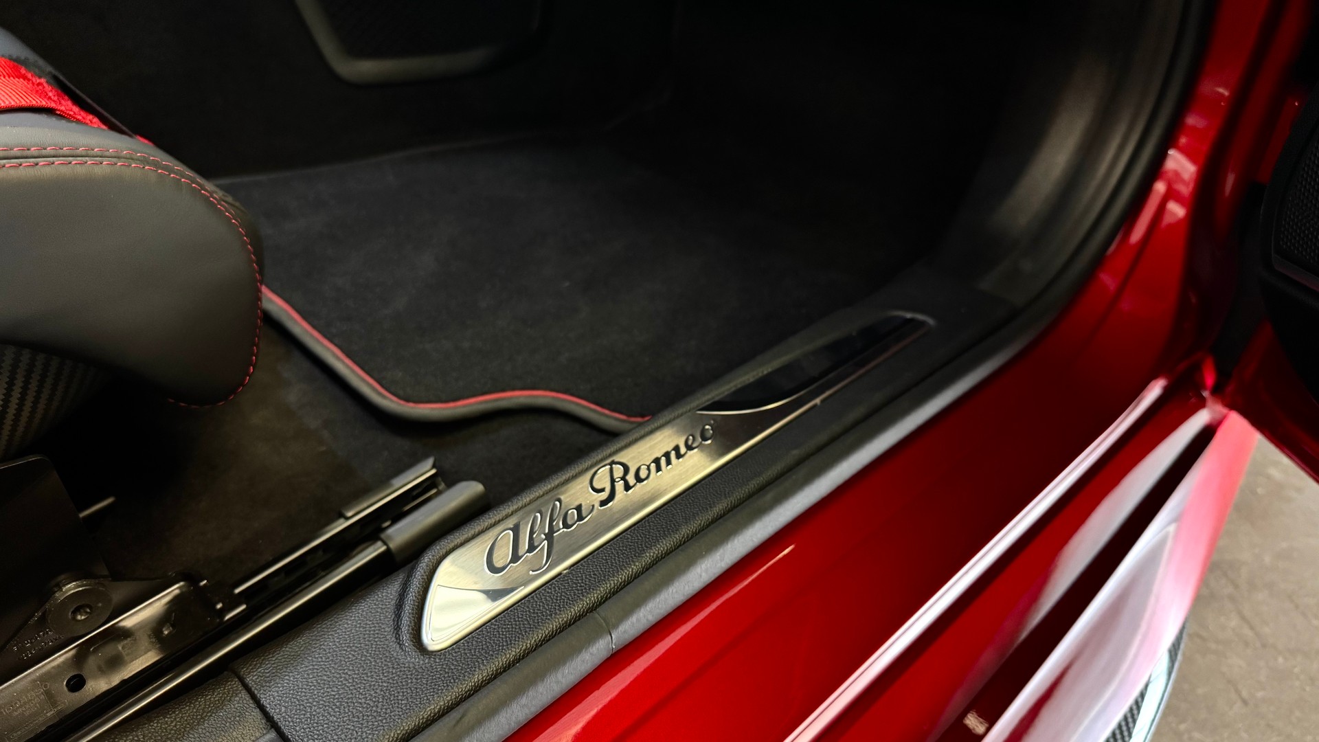 ALFA ROMEO Giulia 2.9 V6 GTA M Automatic-image-15