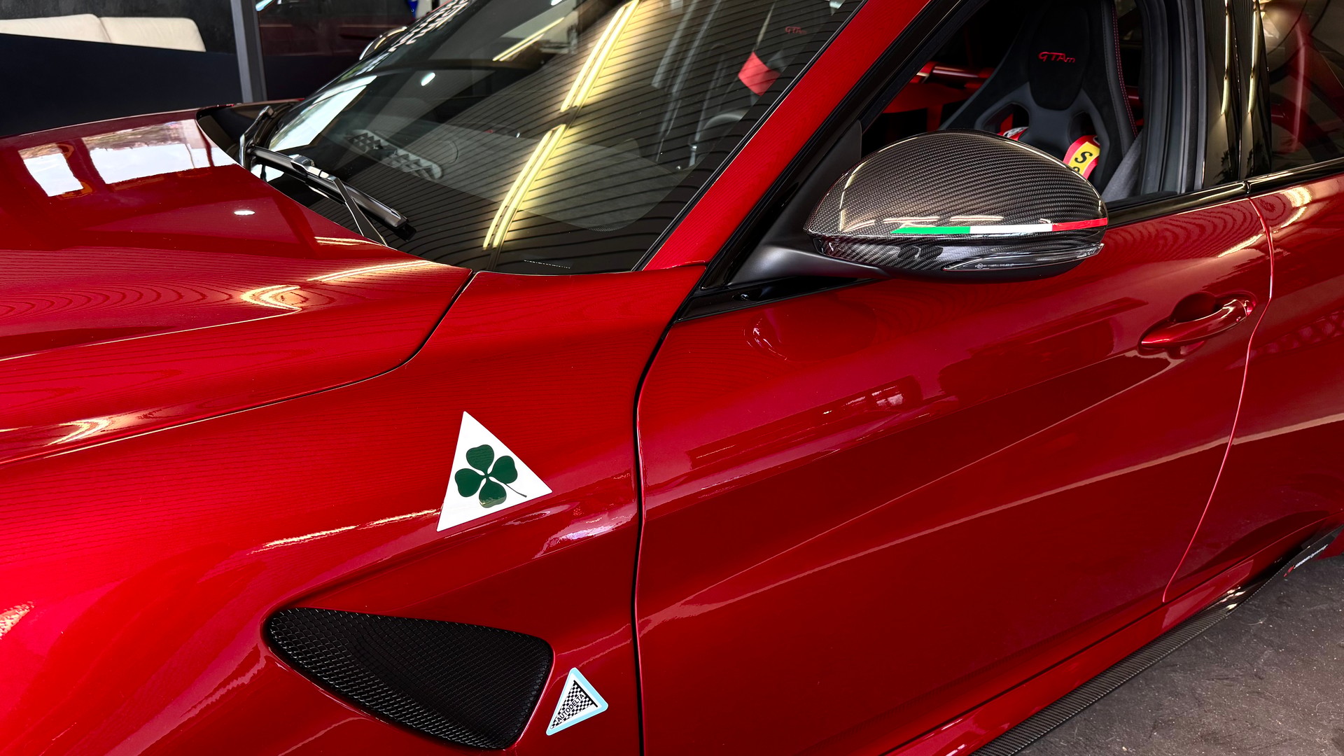 ALFA ROMEO Giulia 2.9 V6 GTA M Automatic-image-3