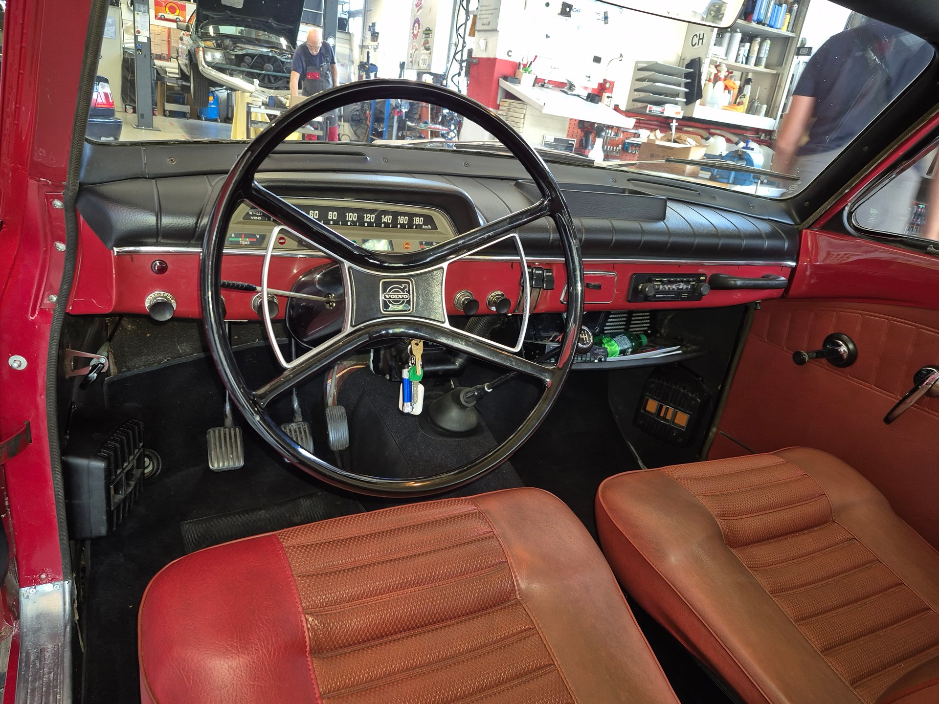 VOLVO 121 Serie 120-image-8