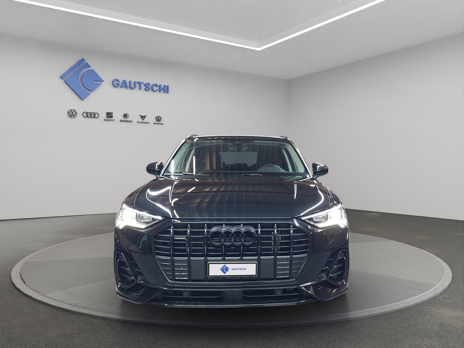 AUDI Q3 35 TDI S line quattro S-tronic-image-4
