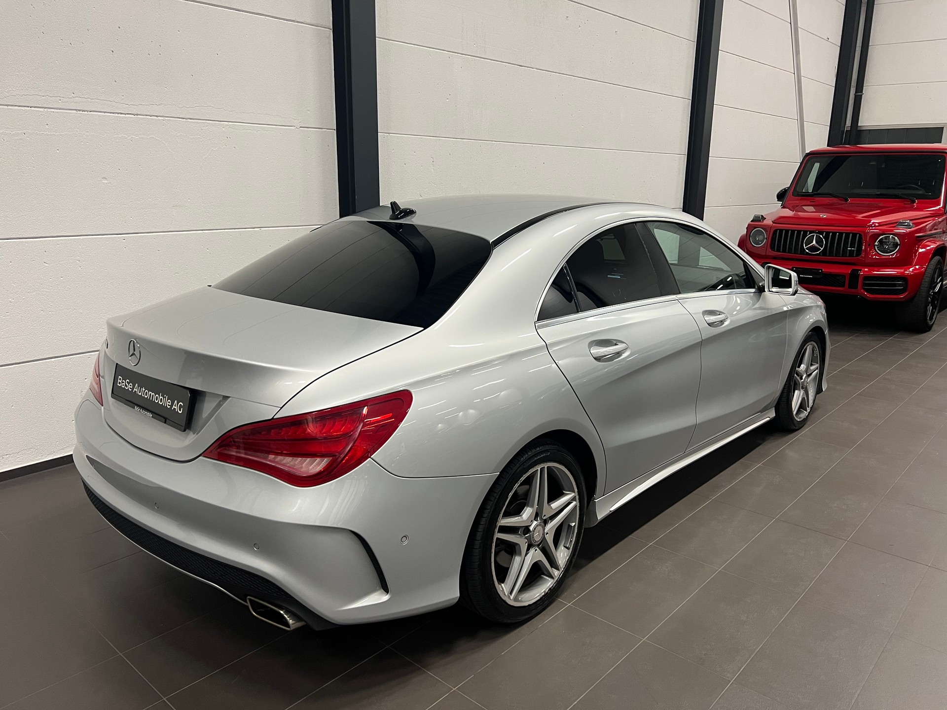 MERCEDES-BENZ CLA 200 AMG Line 7G-DCT-image-14