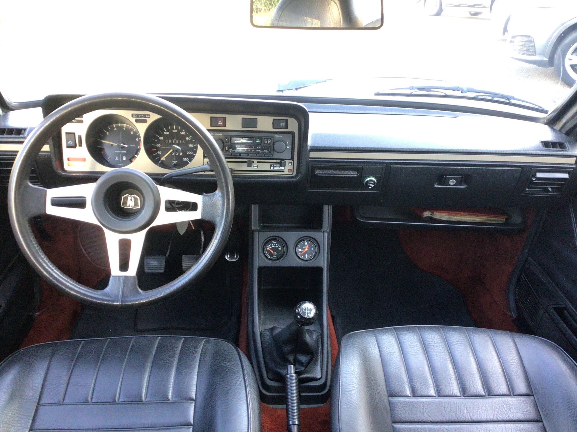 VW SCIROCCO-image-10