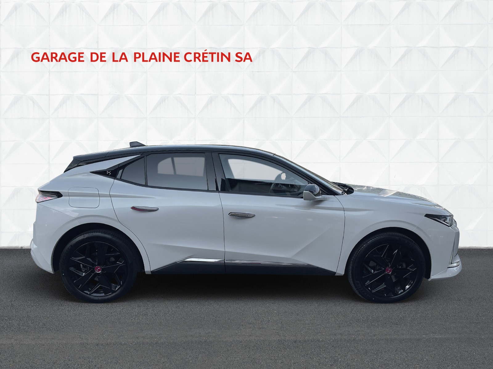 DS AUTOMOBILES DS 4 1.6 Performance Line+ EAT8-image-2