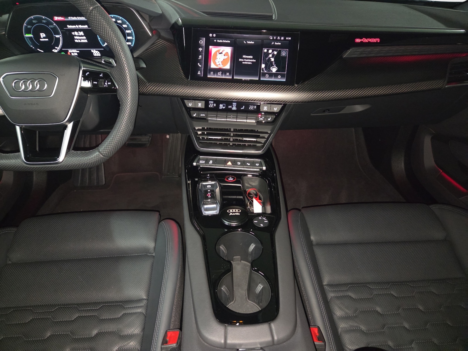 AUDI e-tron GT quattro-image-6