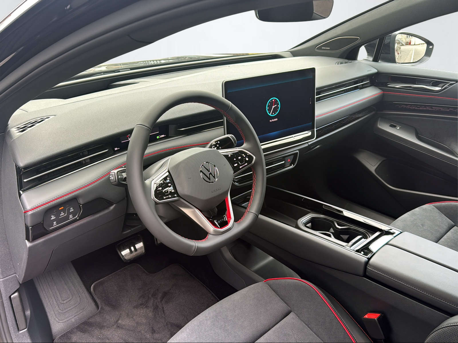 VW ID.7 Tourer 86 kWh GTX United 4motion-image-10