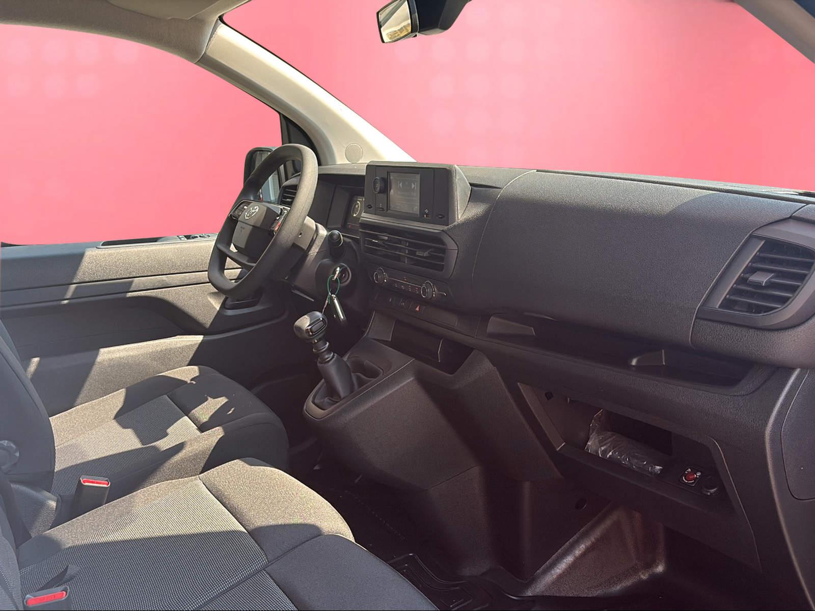 TOYOTA PROACE Van L1 1.5 D Active-image-12
