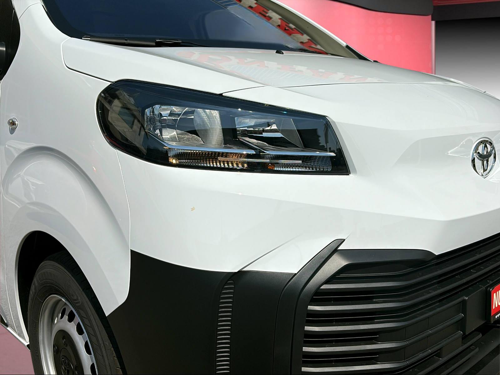 TOYOTA PROACE Van L1 1.5 D Active-image-9