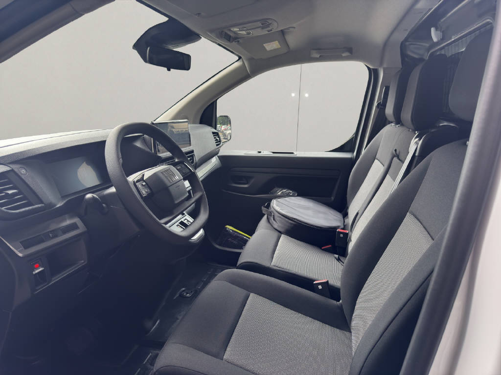 FIAT E-Scudo Kaw. L2 50 kWh Easy Pro-image-14