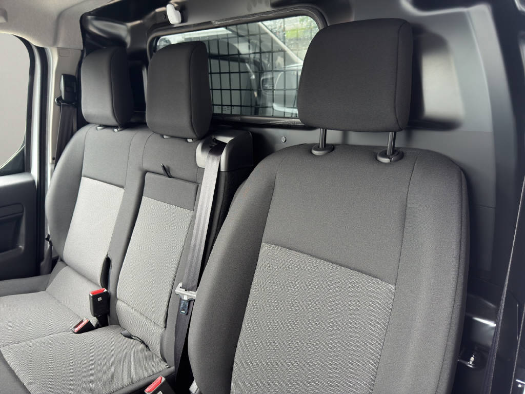 FIAT E-Scudo Kaw. L2 50 kWh Easy Pro-image-10