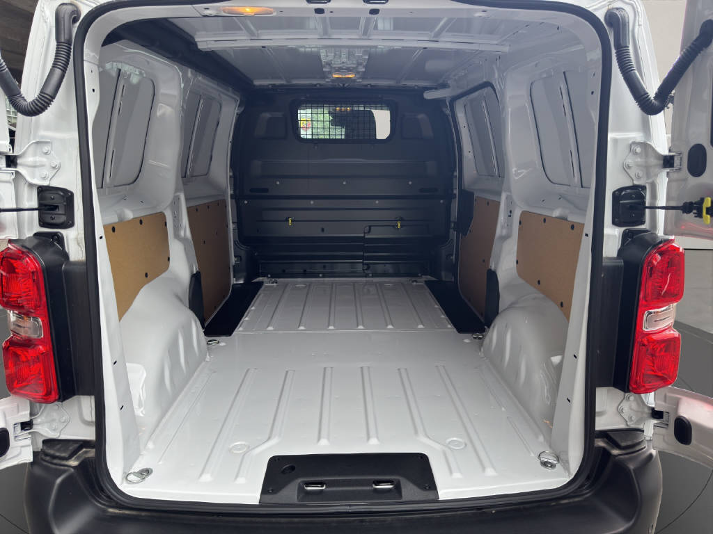 FIAT E-Scudo Kaw. L2 50 kWh Easy Pro-image-9