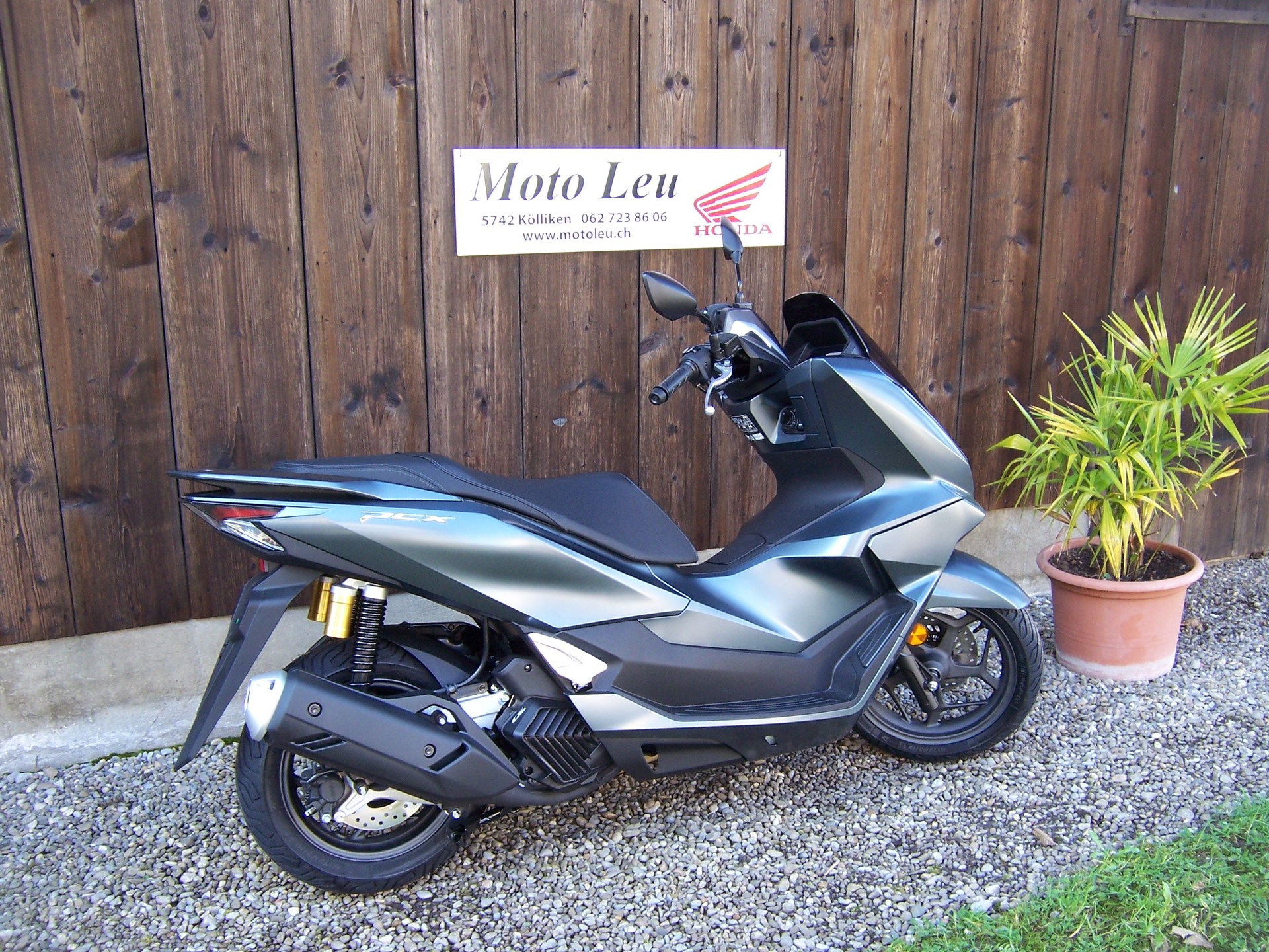 HONDA PCX 125 DX TFT. connectivity-image-4