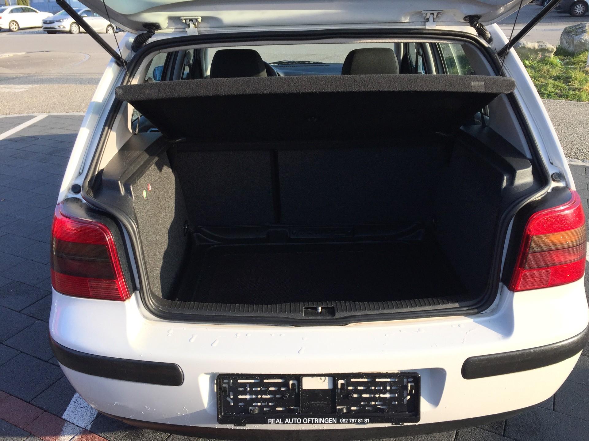 VW Golf 1.6 Comfortline-image-6