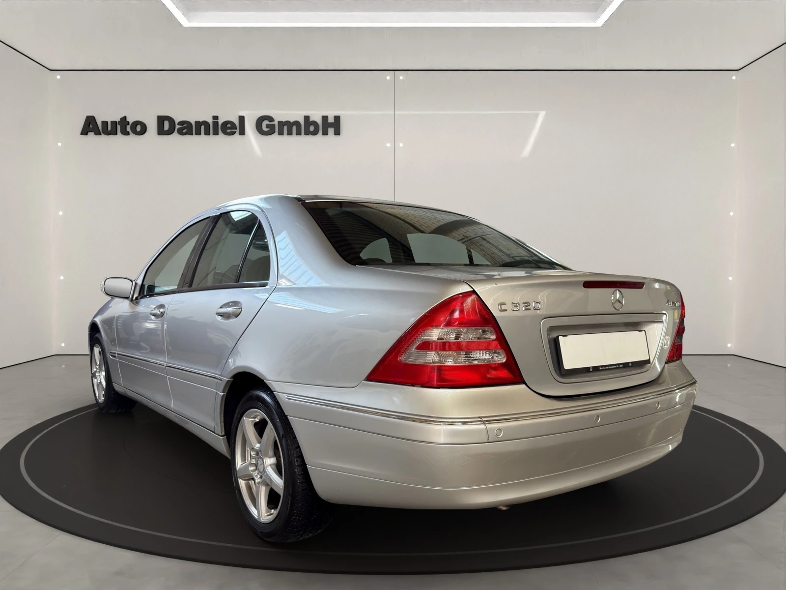 MERCEDES-BENZ C 320 Elégance 4Matic Automatic-image-5