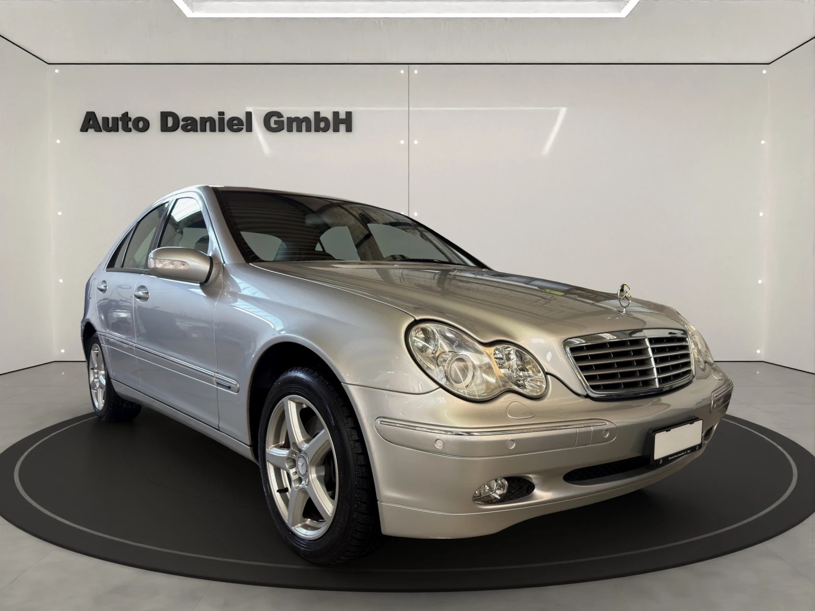 MERCEDES-BENZ C 320 Elégance 4Matic Automatic-showroom-element-2