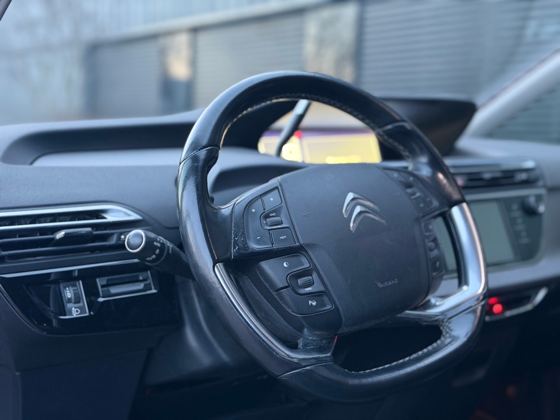 CITROEN C4 Picasso 1.6i 16V e-THP Exclusive Automatic-image-11