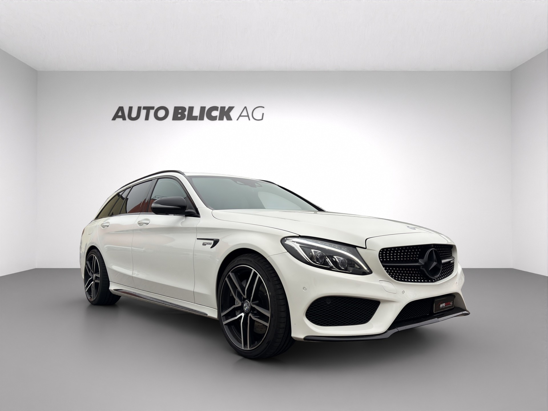MERCEDES-BENZ C 43 AMG 4Matic 9G-Tronic-image-1