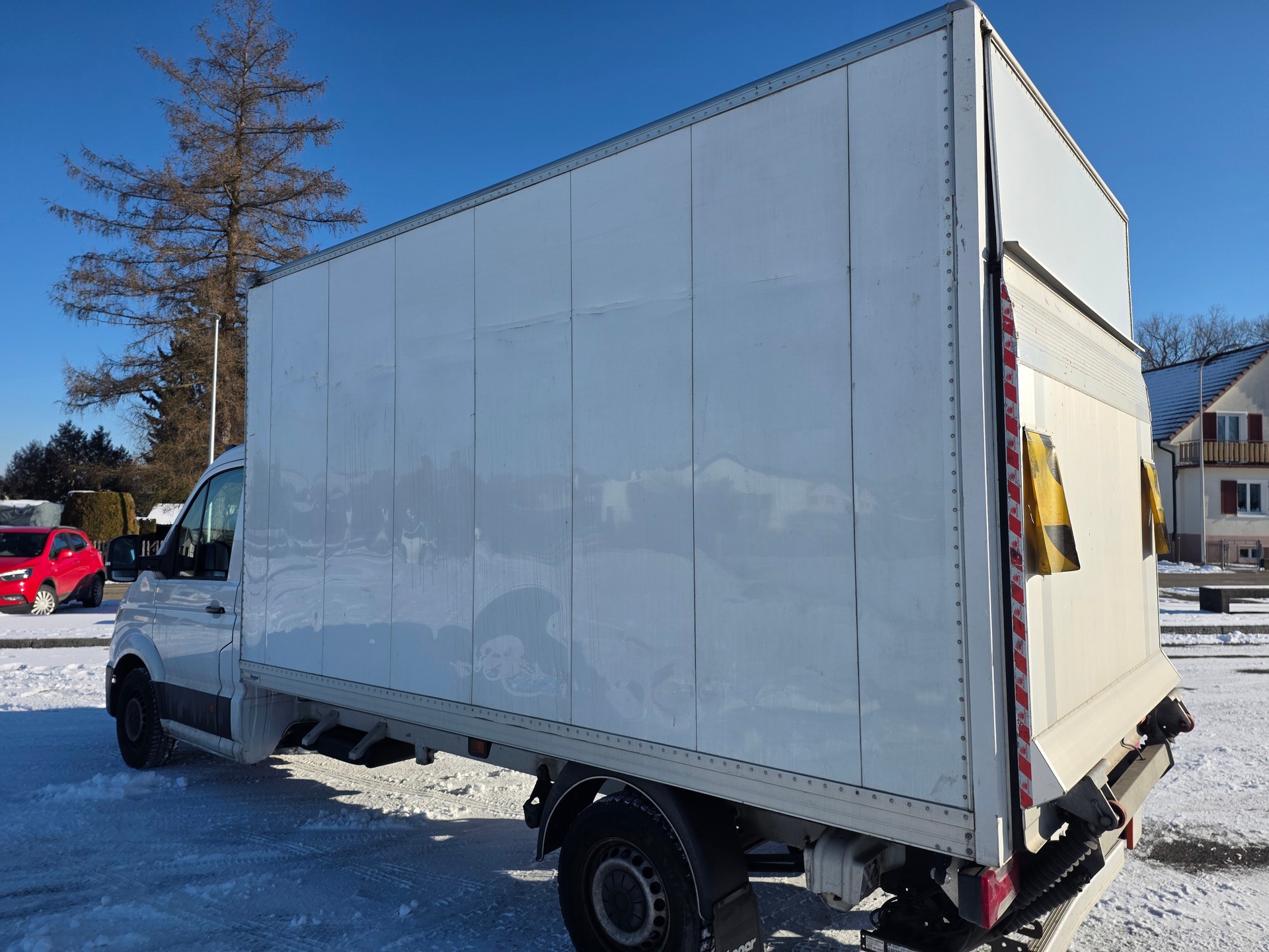 VW Crafter 35 2.0 TDI L4-image-4