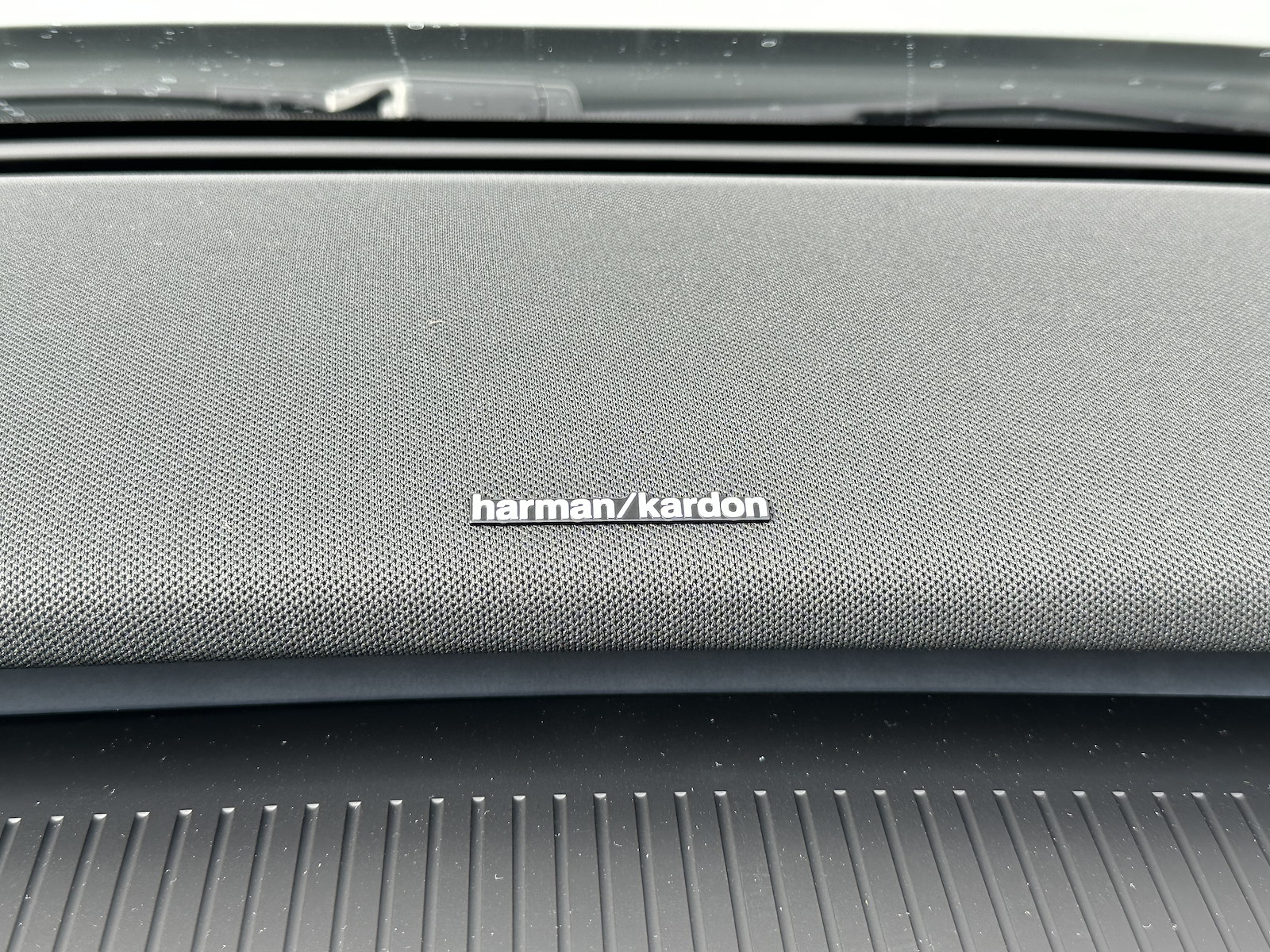 VOLVO EX 30 E60 Twin Ultra Performance AWD-image-12