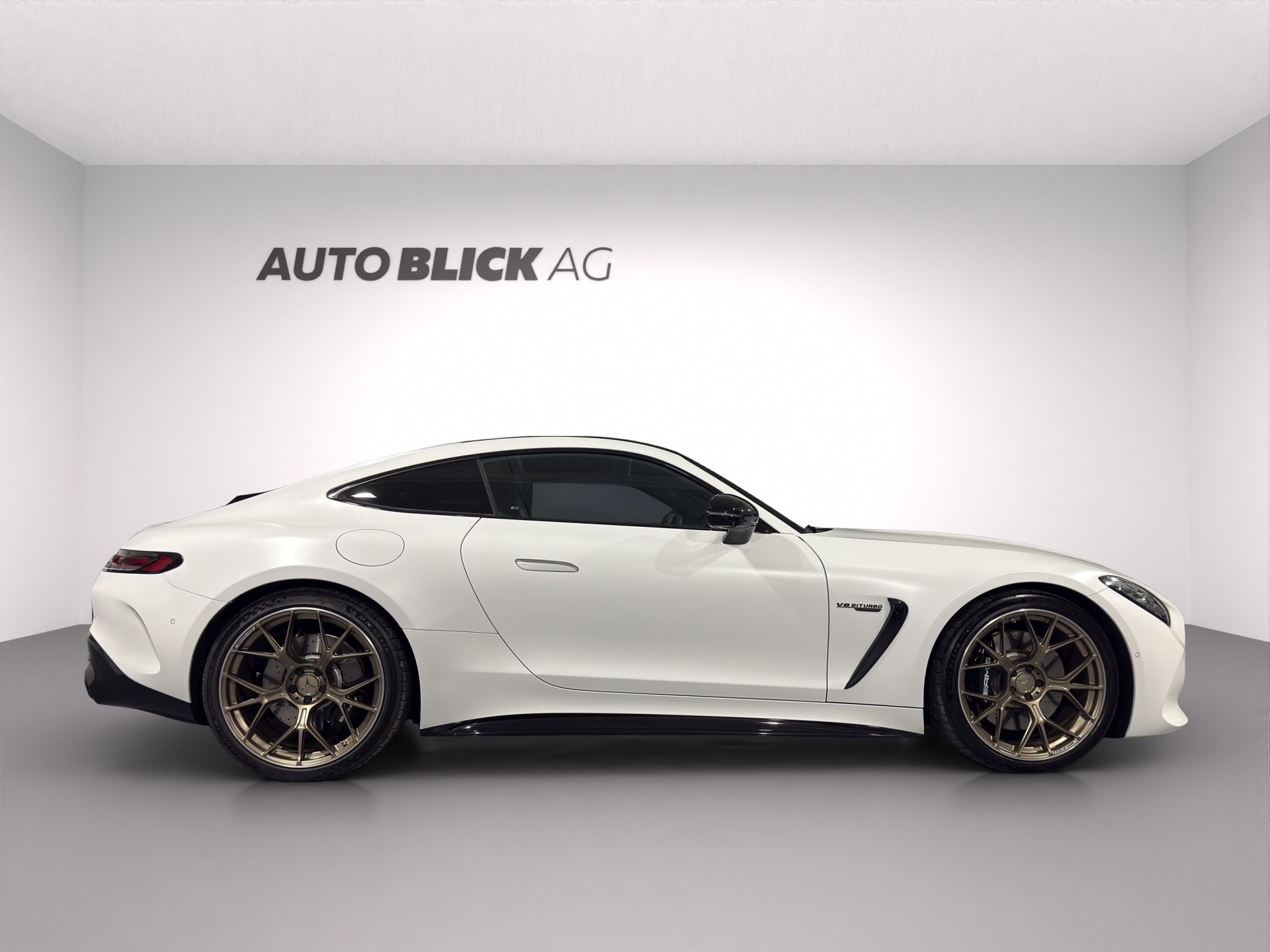 MERCEDES-BENZ AMG GT 63 4Matic+ Executive Edition-image-3