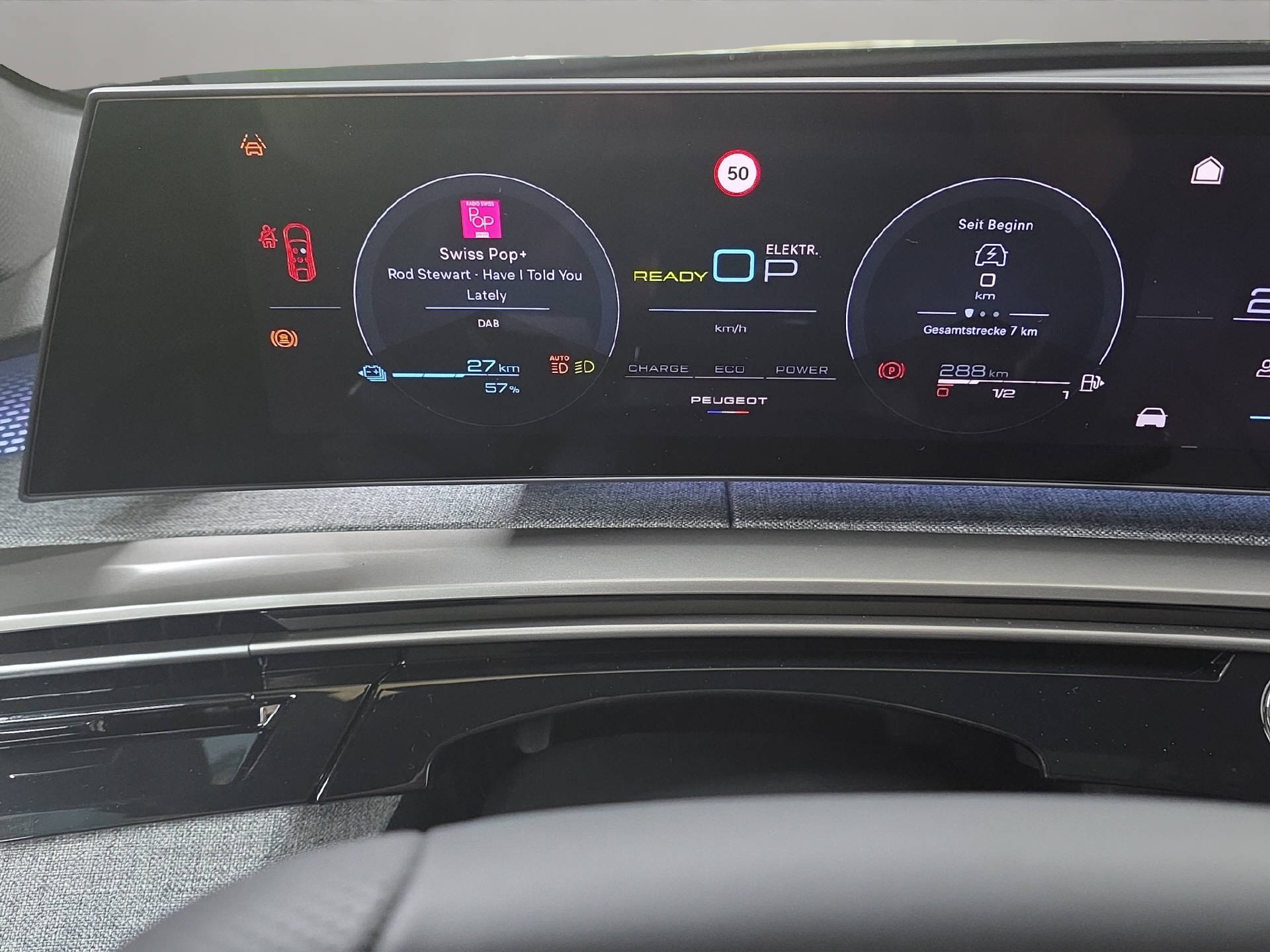 PEUGEOT 3008 1.6 Plug-in Hybrid 195 GT-image-7