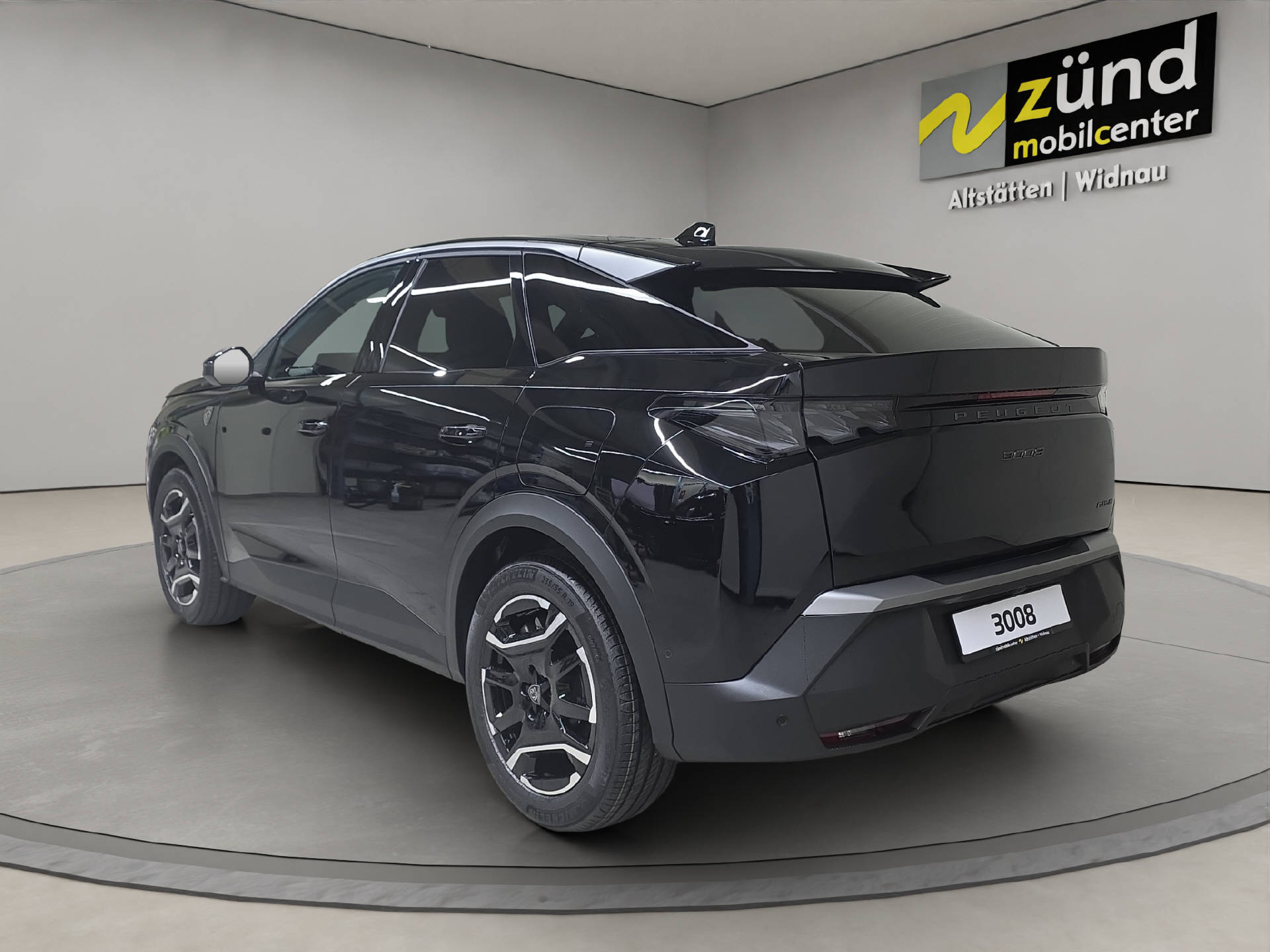 PEUGEOT 3008 1.6 Plug-in Hybrid 195 GT-image-2