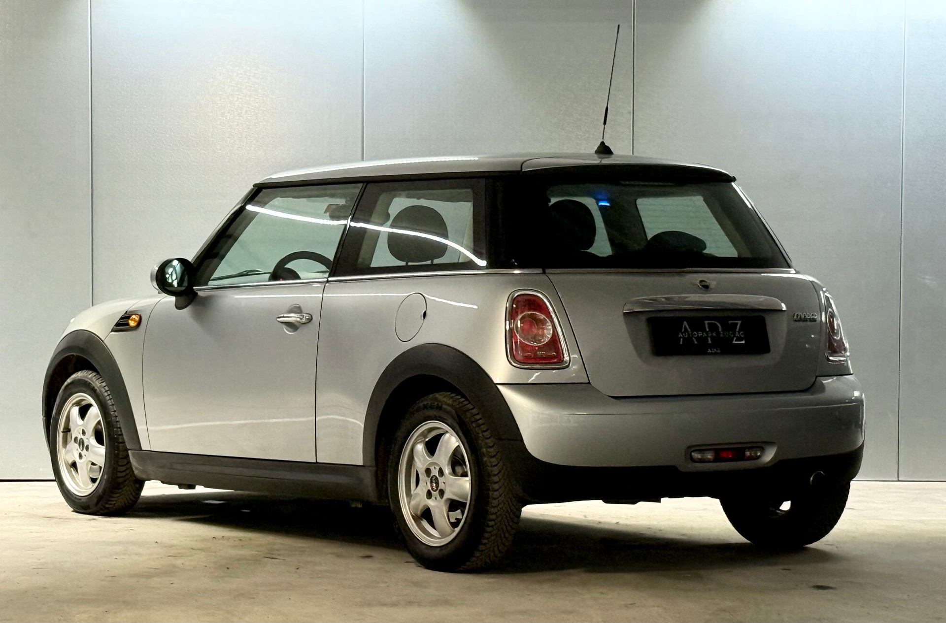 MINI Cooper-image-6