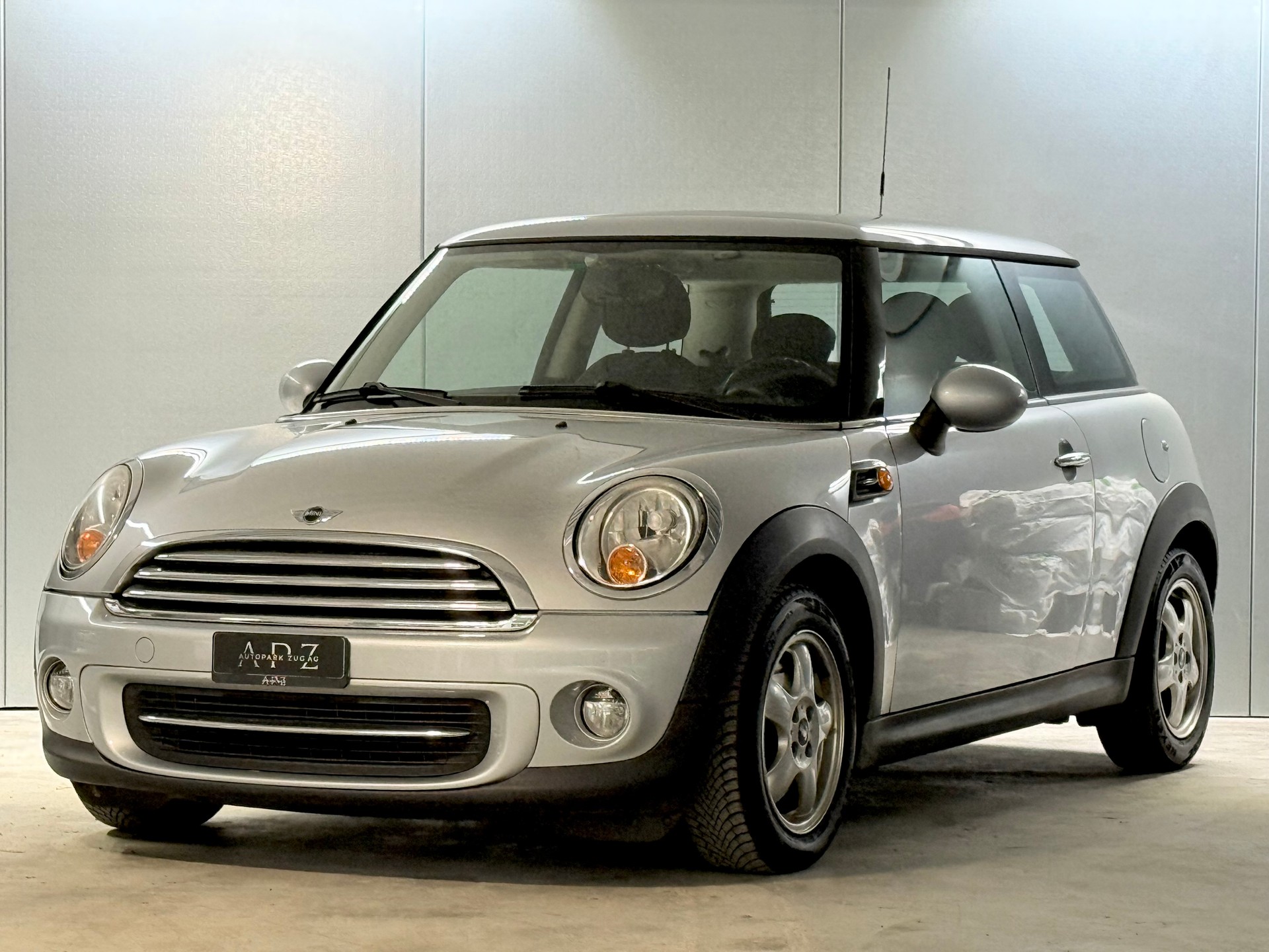MINI Cooper-image-0