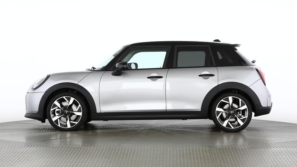 MINI Cooper 5 door S-image-2