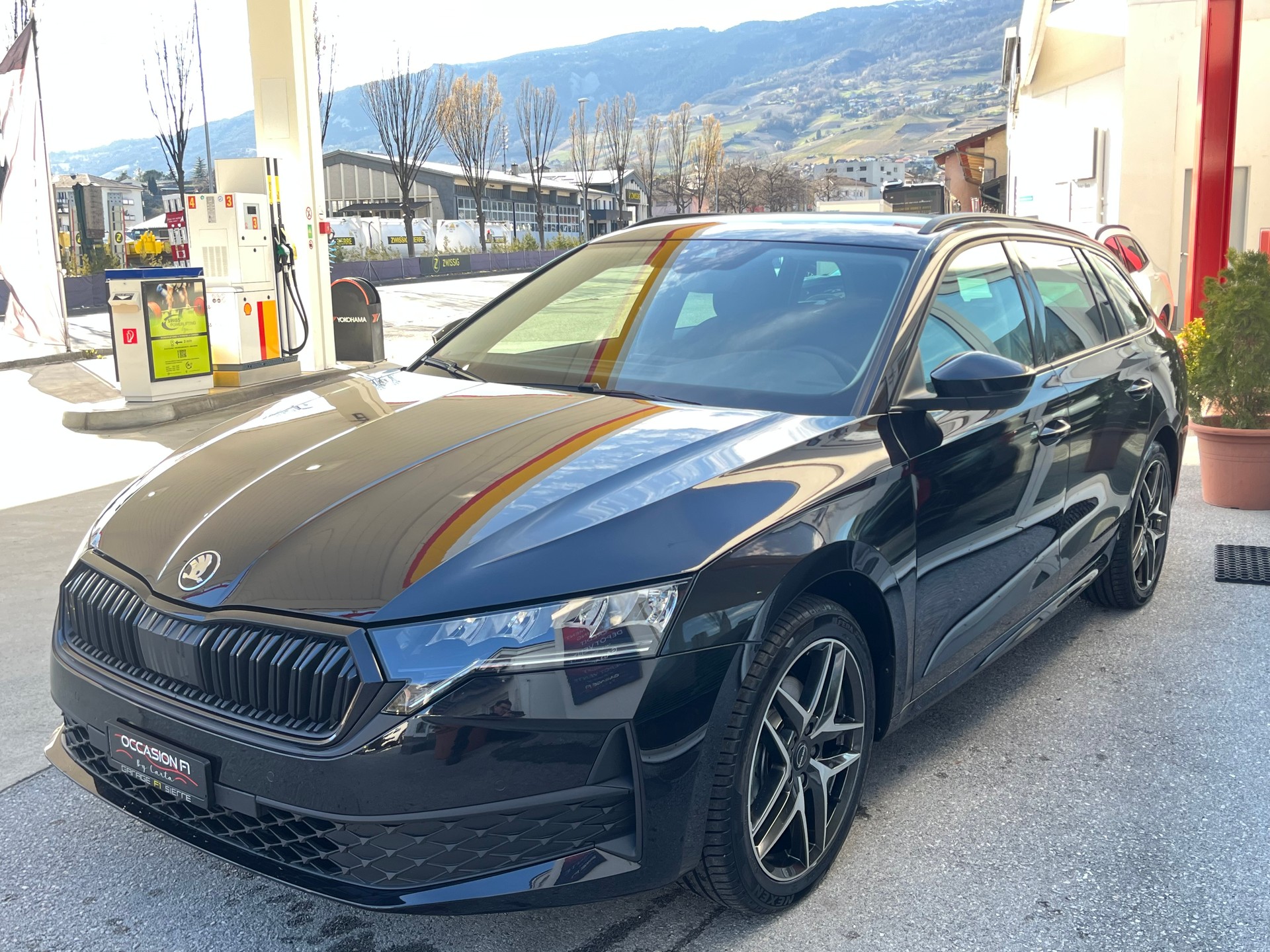 SKODA Octavia Combi 2.0 TSI DSG Selection 4x4-image-3