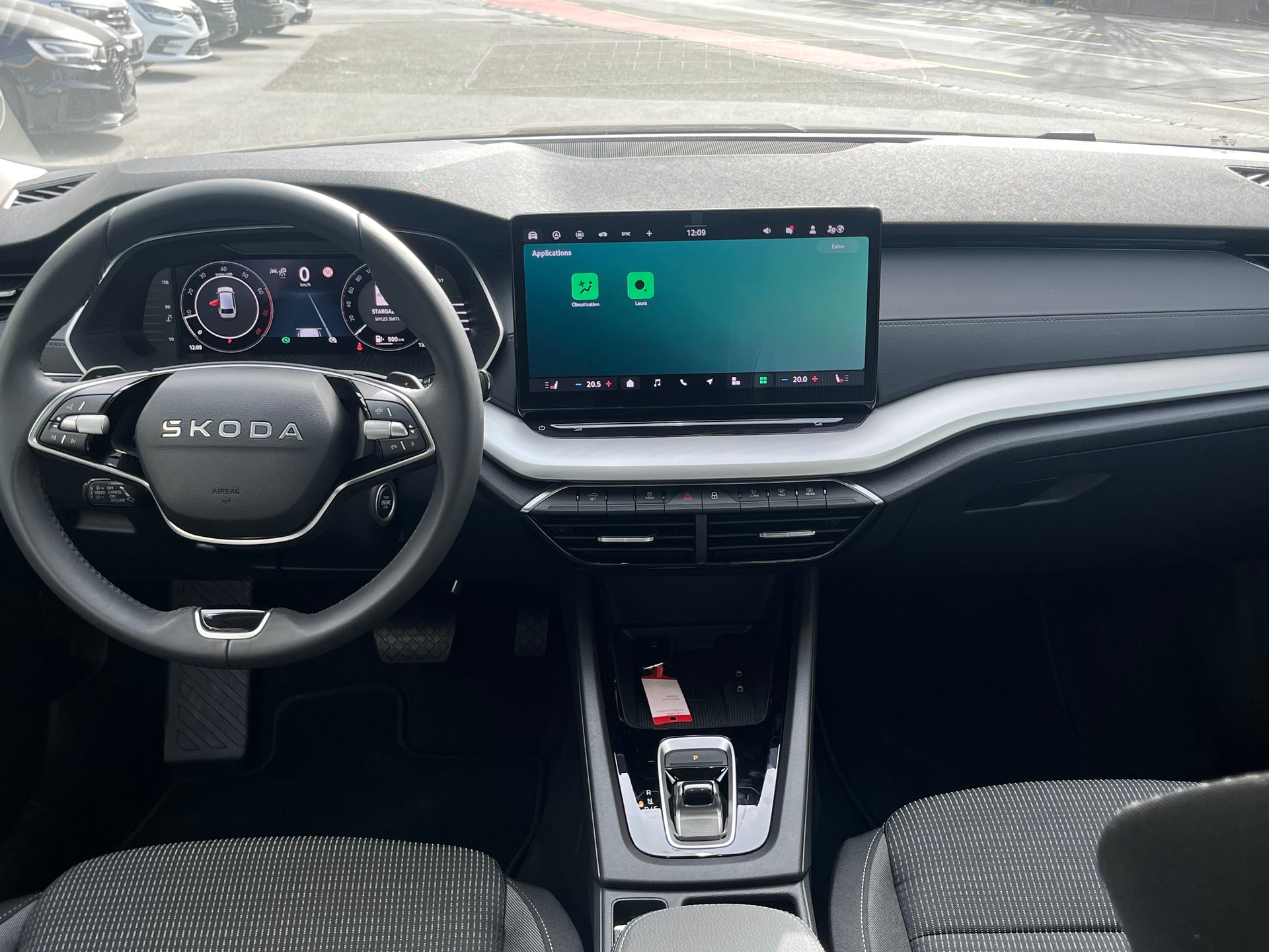 SKODA Octavia Combi 2.0 TSI DSG Selection 4x4-image-8
