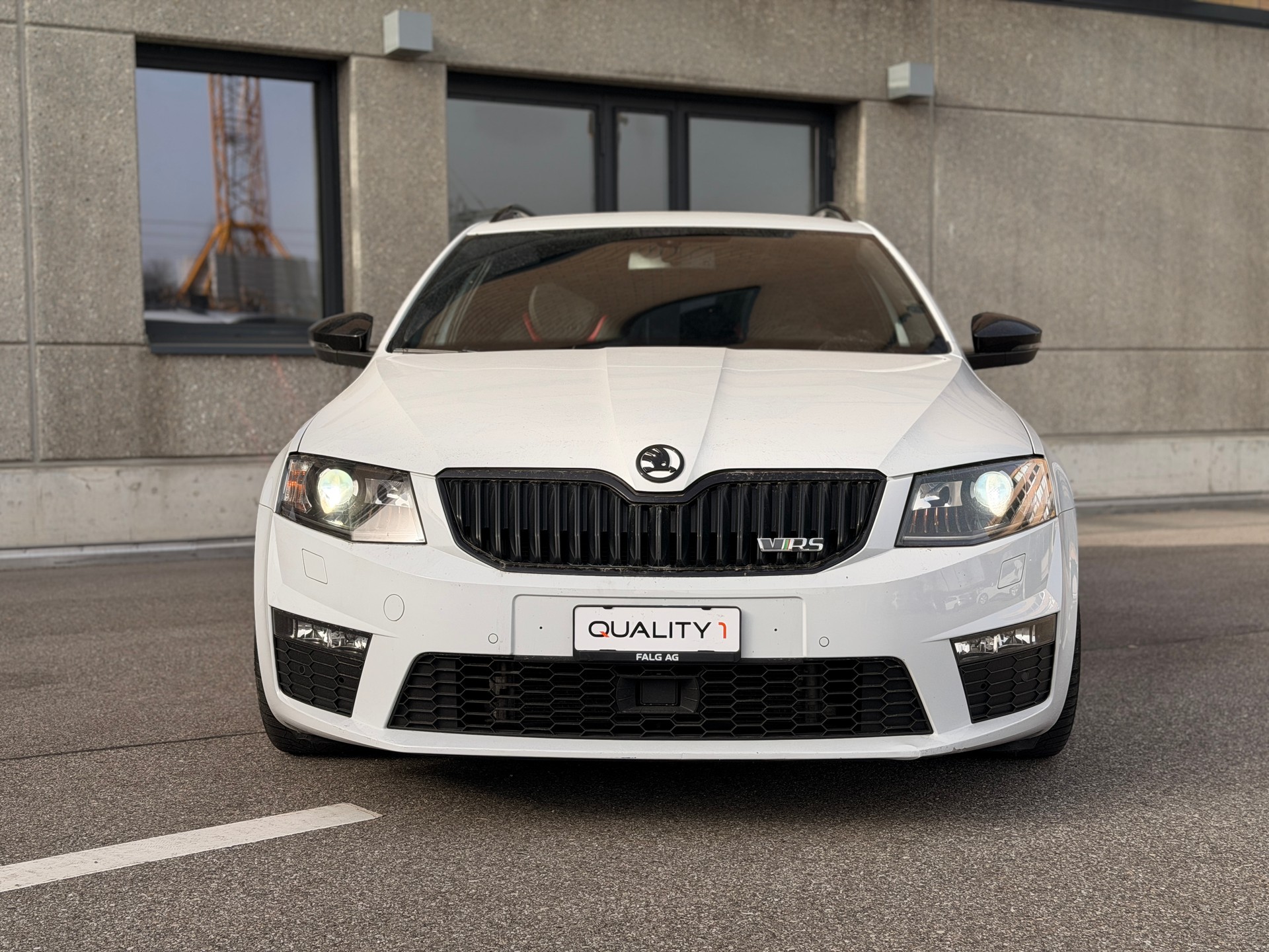 SKODA Octavia Combi 2.0 TDI RS DSG-image-6